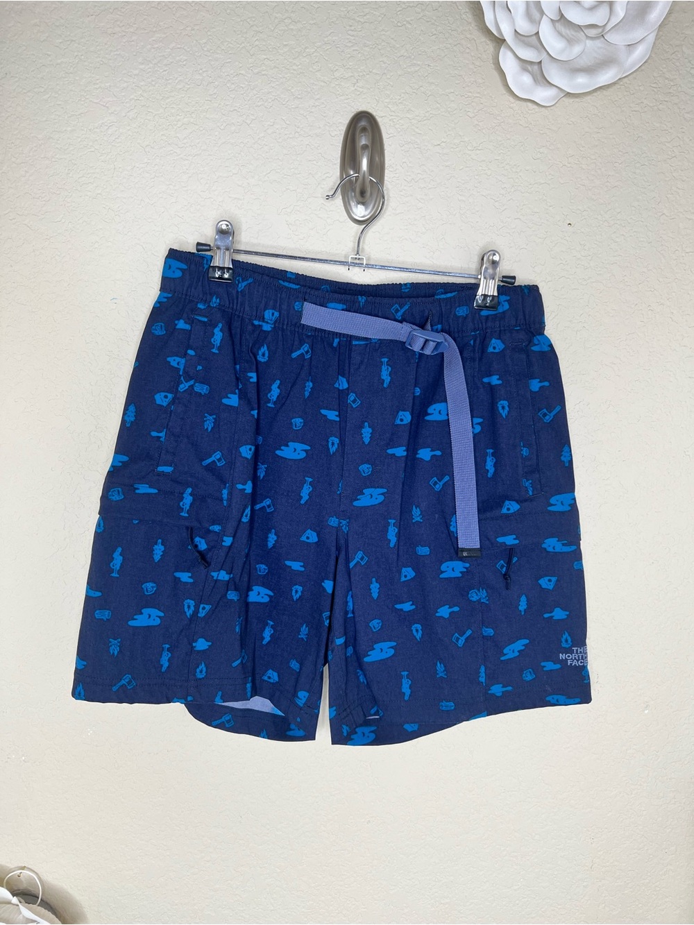 NTM The North Face Class V Belted Shorts FlashDry Camp Print Blue NWT Size Small